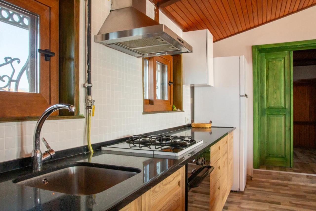 Flat W Fireplace Terrace 3 Min To In Urla