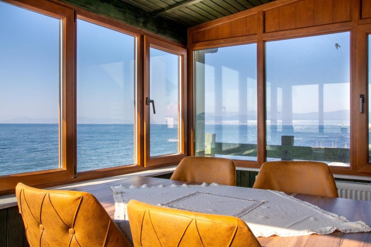 Flat W Fireplace Terrace 3 Min To In Urla