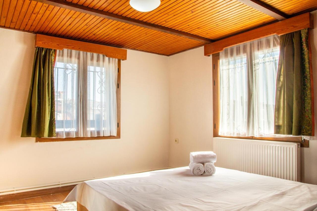 Flat W Fireplace Terrace 3 Min To In Urla Apartment *